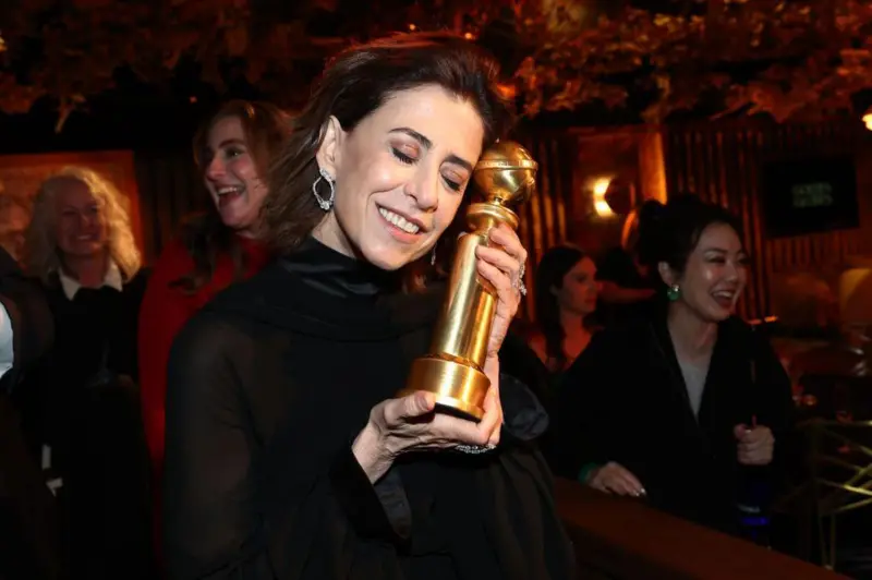 Leia mais sobre o artigo Fernanda Torres leva Globo de Ouro por atuação em Ainda Estou Aqui