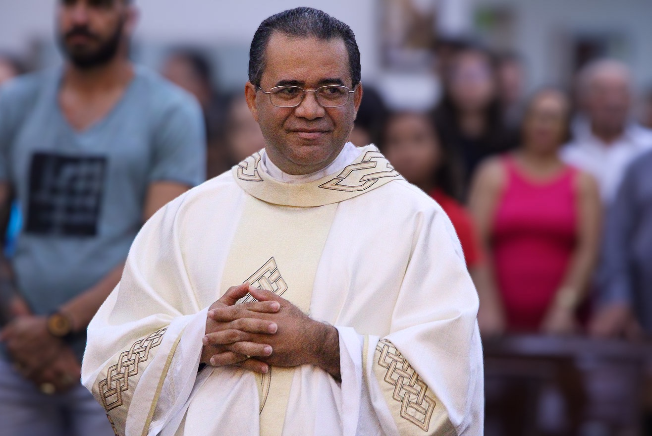 Leia mais sobre o artigo CAICÓ: Nomeado o padre Antônio Ranis Rosendo dos Santos, missionário redentorista, como novo bispo de Caicó