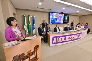 Leia mais sobre o artigo Assembleia do RN lança campanha sobre Adolescência e alerta para desafios da era digital