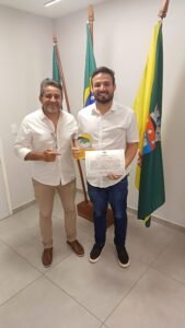 Leia mais sobre o artigo CAICÓ: Dr. Tadeu, prefeito de Caicó, recebe o título de ‘Amigo da Memória Potiguar’