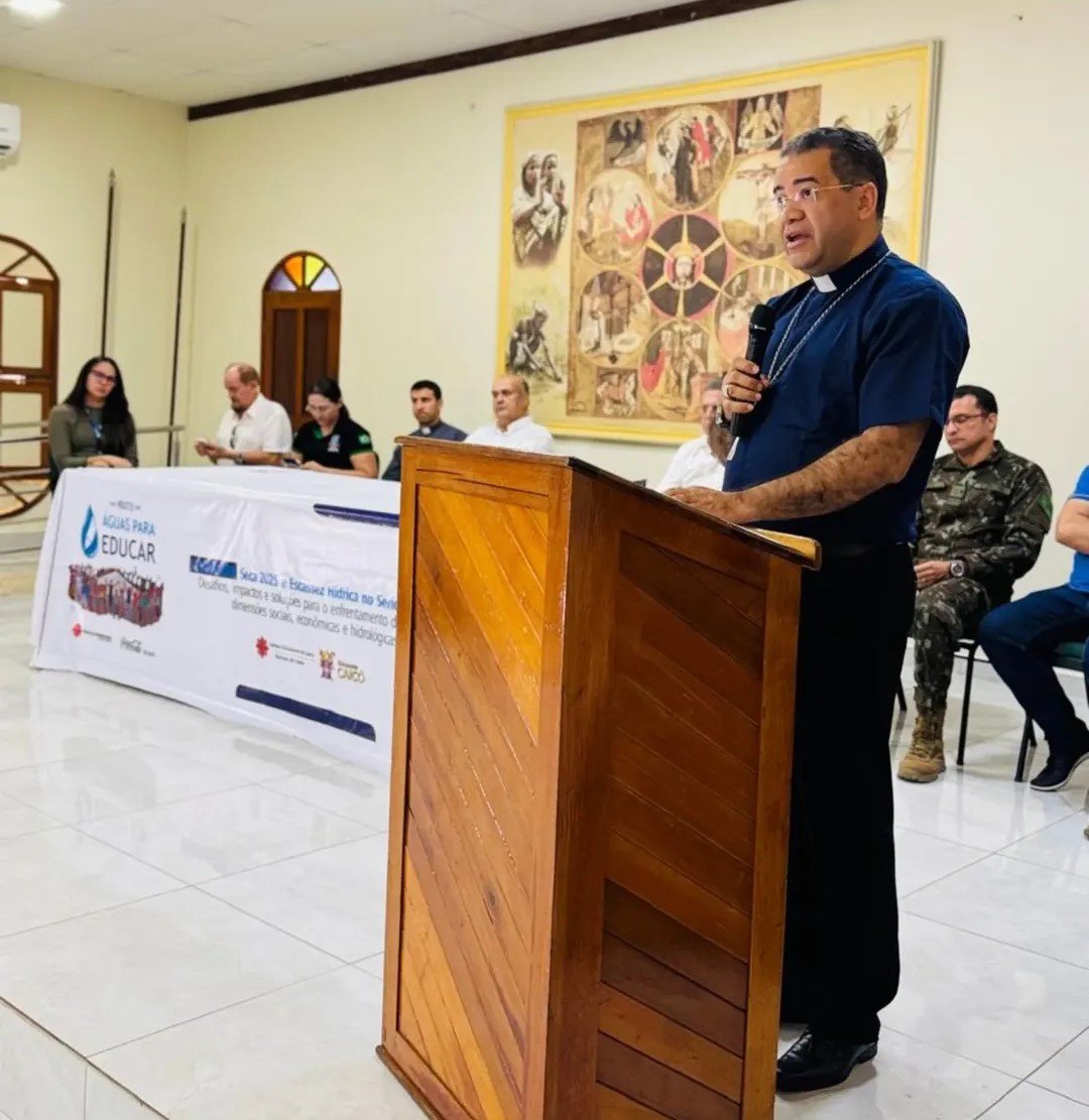Leia mais sobre o artigo CAICÓ: Diocese de Caicó promoveu o Seminário “Seca 2025 e Escassez Hídrica no Seridó Potiguar”