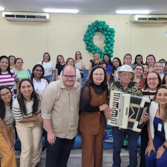 Leia mais sobre o artigo MOSSORÓ: Projeto da IV Semana de Arte e Cultura da Educação Infantil é apresentado pela SME aos supervisores escolares
