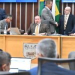 Deputados aprovam projeto que incentiva inserção de mulheres acima de 50 anos no mercado