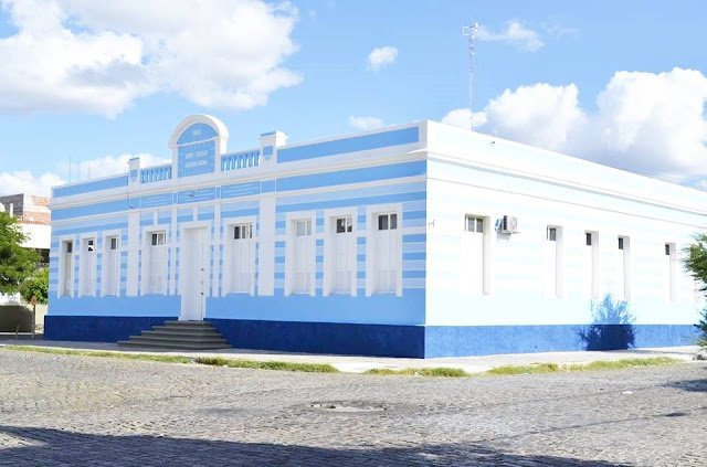 Leia mais sobre o artigo Caicó celebra centenário da escola mais antiga da cidade