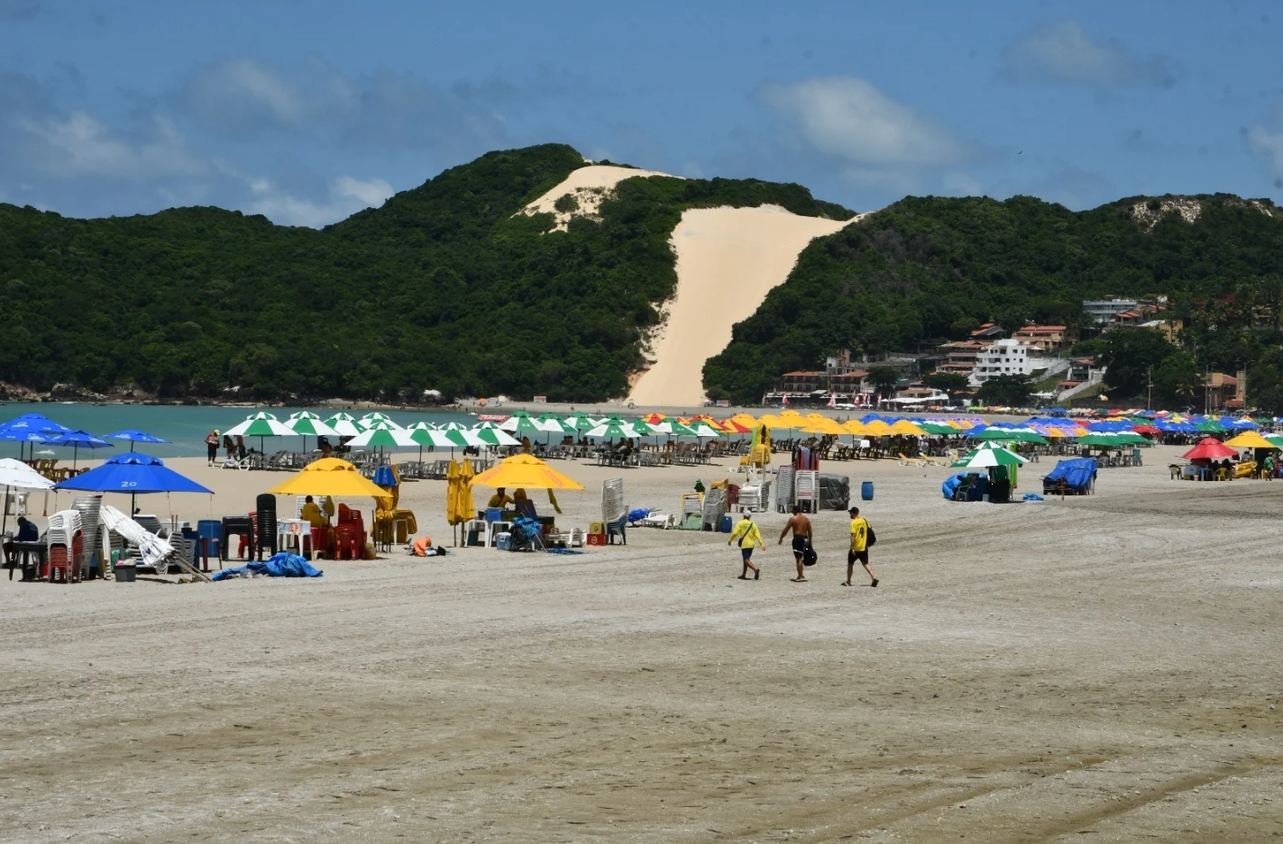 No momento, você está visualizando NATAL: Sesc RN leva Jogos dos Comerciários à Praia de Ponta Negra