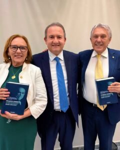 Leia mais sobre o artigo Livro sobre jurista, político e ilustre seridoense AMARO CAVALCANTI é lançado no Supremo Tribunal Federal