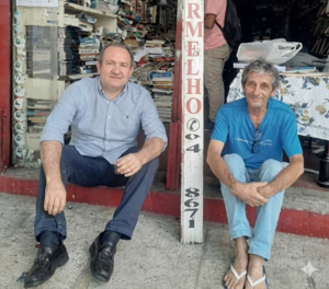 Leia mais sobre o artigo Advogado Dr. Robson Maia, através de parceria histórica com o Sebo Vermelho, distribuirá livros para mais de 40 bibliotecas do RN