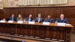 Leia mais sobre o artigo Dr. Robson Maia debate reforma tributária no segundo dia do II Congresso Ibero-Brasileiro de Governança Global