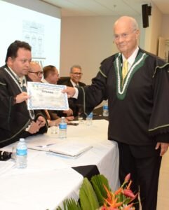 Leia mais sobre o artigo Augusto Viveiros, diretor geral da ALRN, assume cadeira no IHGRN