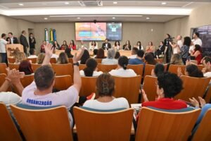 Leia mais sobre o artigo ALRN: Lei Lucy: audiência debate proteção de animais comunitários e projeto para RN