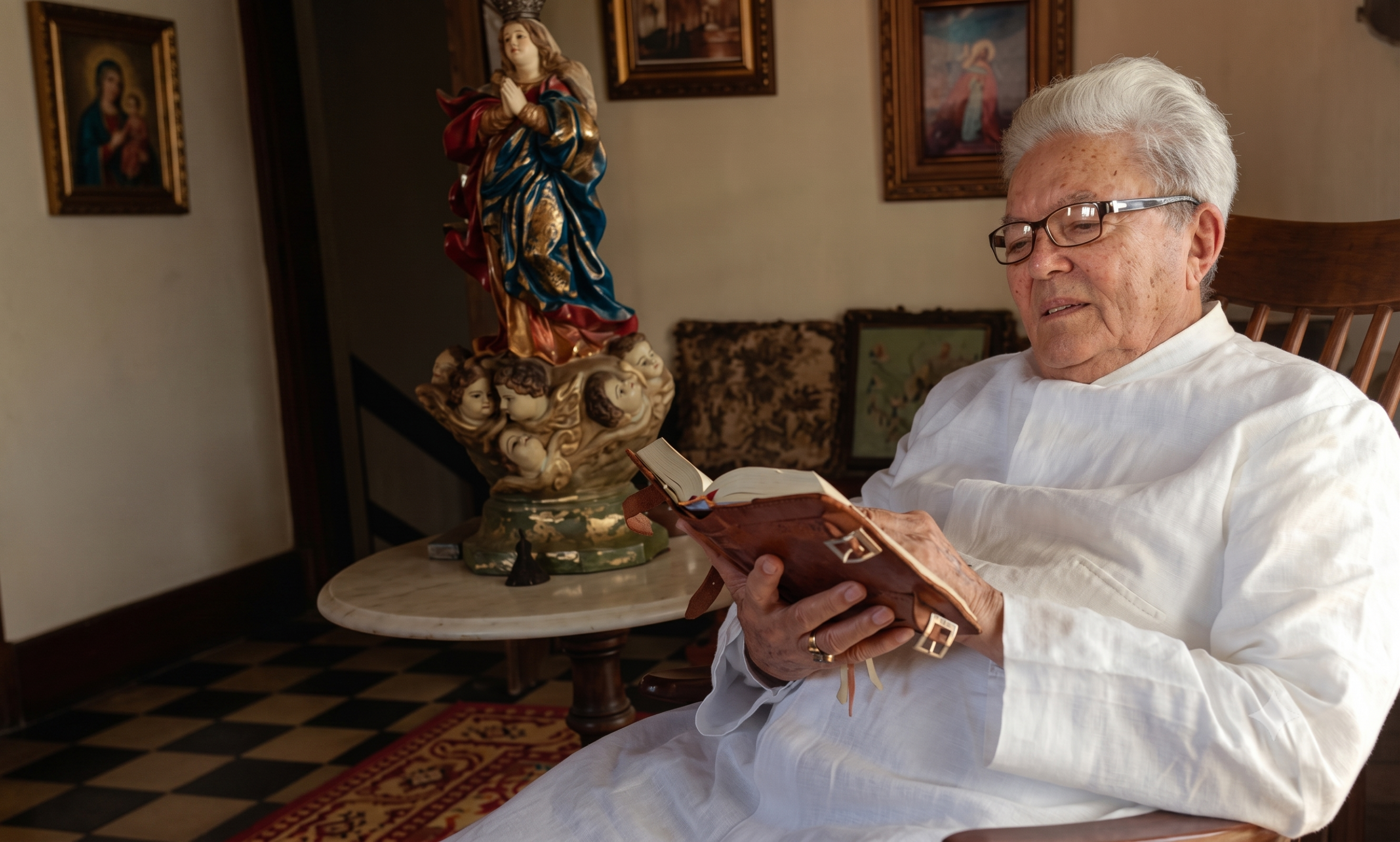Leia mais sobre o artigo CAICÓ-RN: Morre Monsenhor Antenor Salvino de Araújo, pároco emérito de Sant’Ana